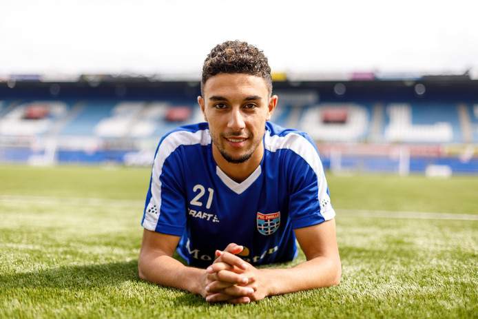 Younes Namli meninggalkan PEC Zwolle